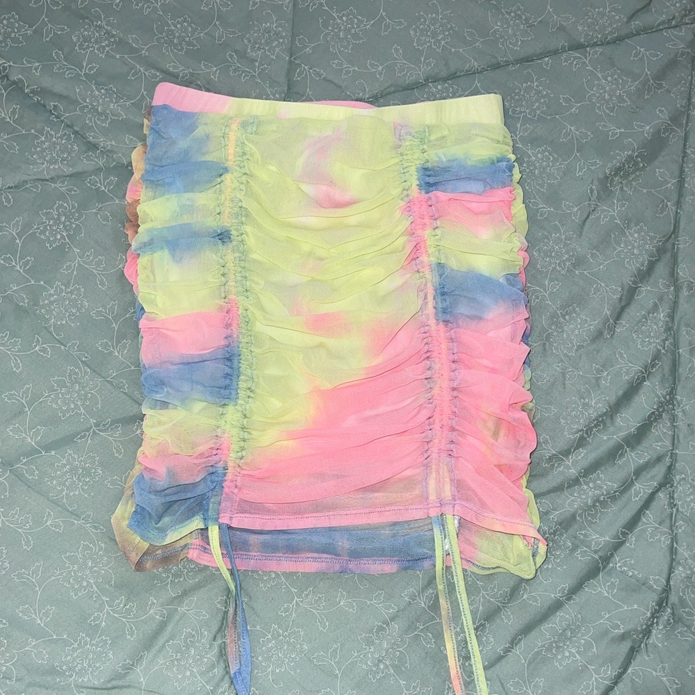 Colorful Ruched Mini Skirt - Picture 2 of 5